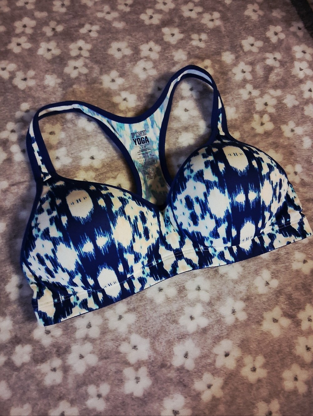 VS PINK Yoga Push-Up Bra
